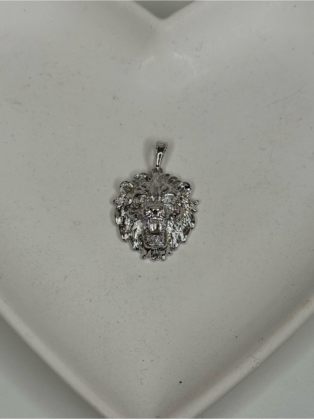 Silver Lion Head Pendant Necklace